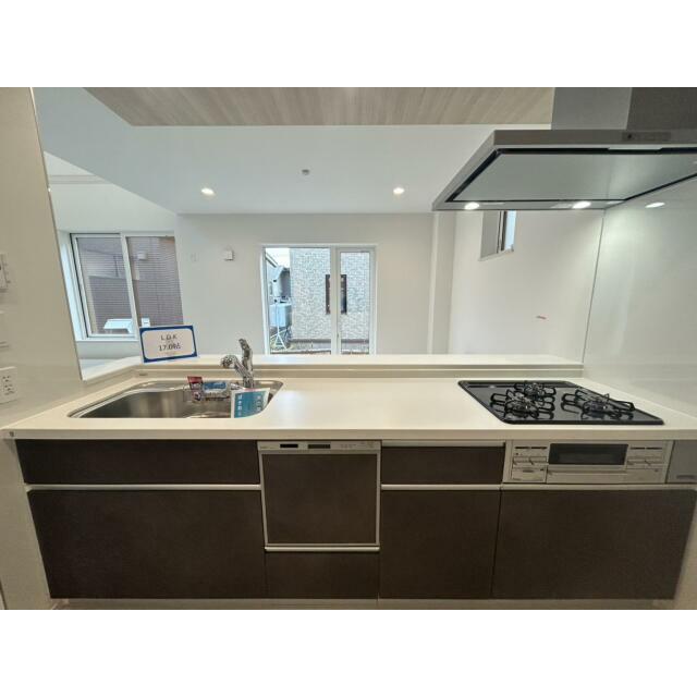 Kitchen（3号棟）