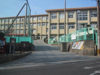 広田小学校