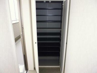 シューズＢＯＸ