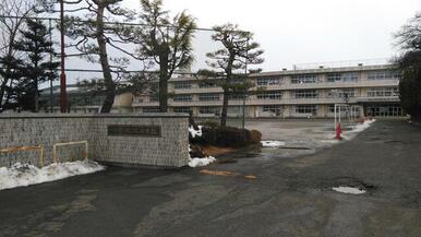 水沢小学校