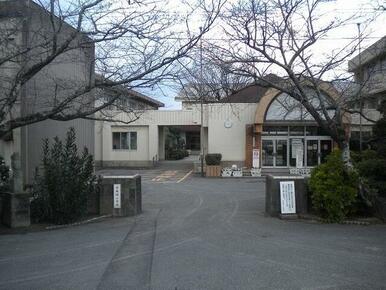 西麻植小学校