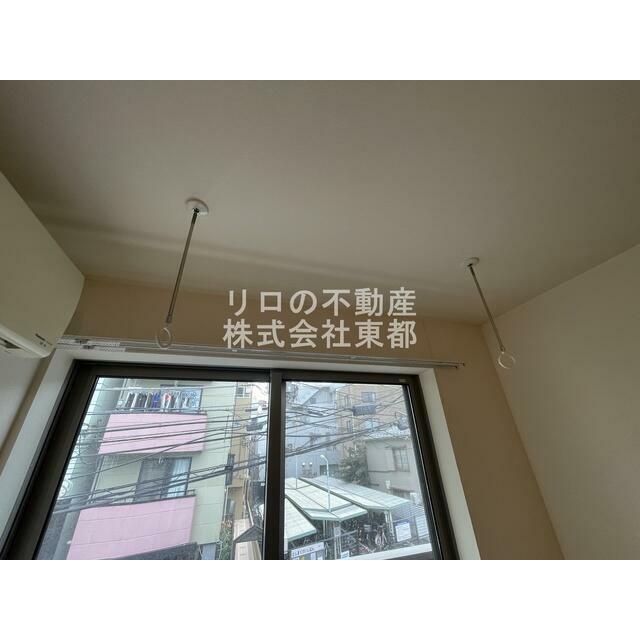 室内物干し用金具付！雨の日や梅雨の時期に役立ちます！