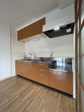 ２０２４年８月内装リフォーム完成！キッチンも新品に交換済です