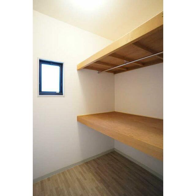 収納棚がございます