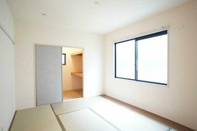 ハンガーフック付き化粧幕板がございます