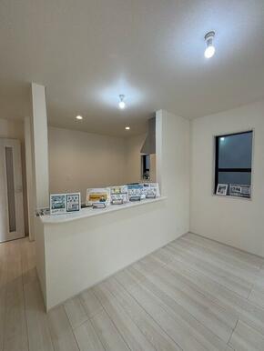 おうち時間を楽しむにはリビングを大好きな空間にするのがいちばん（1号棟）