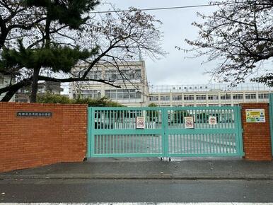 大田区立東糀谷小学校