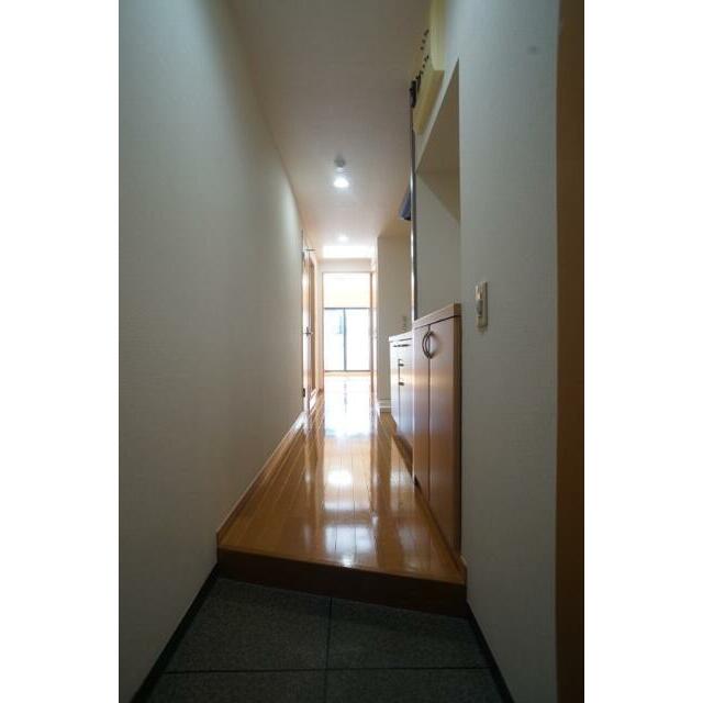 玄関からの室内です♪
