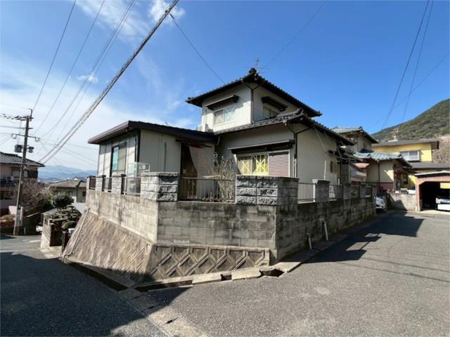 物件画像 北九州市小倉南区 葛原３丁目 (安部山公園駅) 2階建 5DK