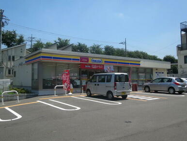 ミニストップ青葉荏田町店