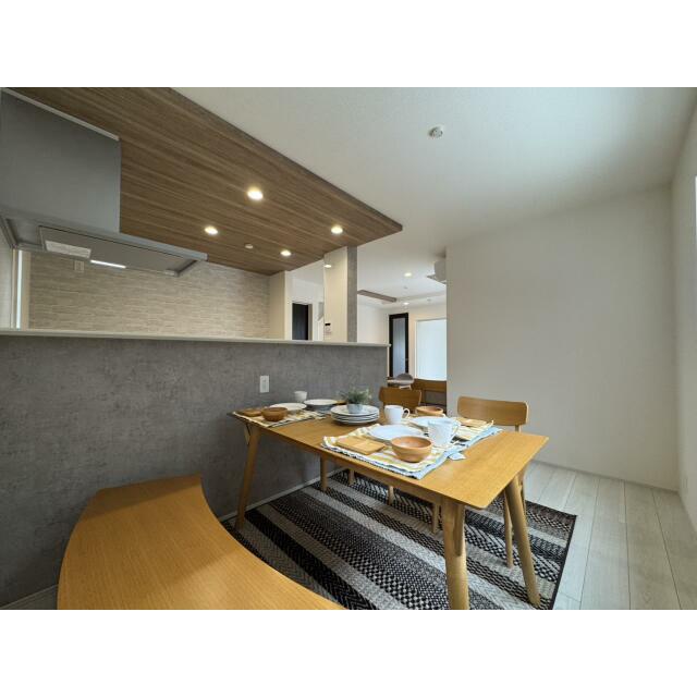 (5)号棟 ダイニング