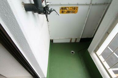 バルコニーがあります