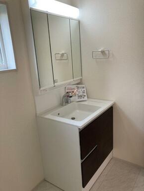 お気に入りの洗顔＆歯磨きアイテムで毎日を楽しく清潔に（1号棟）