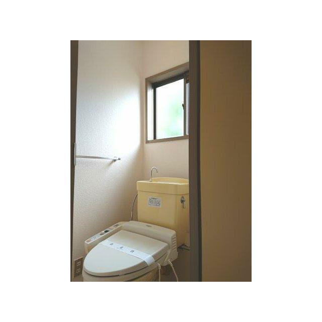 1階・2階共にトイレがあります。