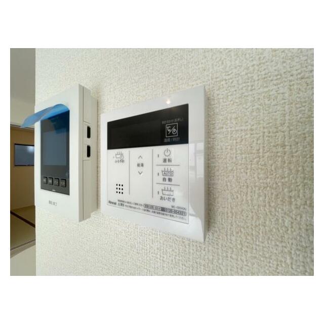 いつでも暖かい湯船に入れる追焚き炊き機能付き＾＾