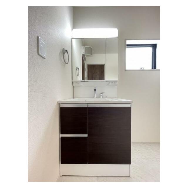 水が流れやすく汚れがたまりにくい設計でお手入れもらくらくです！