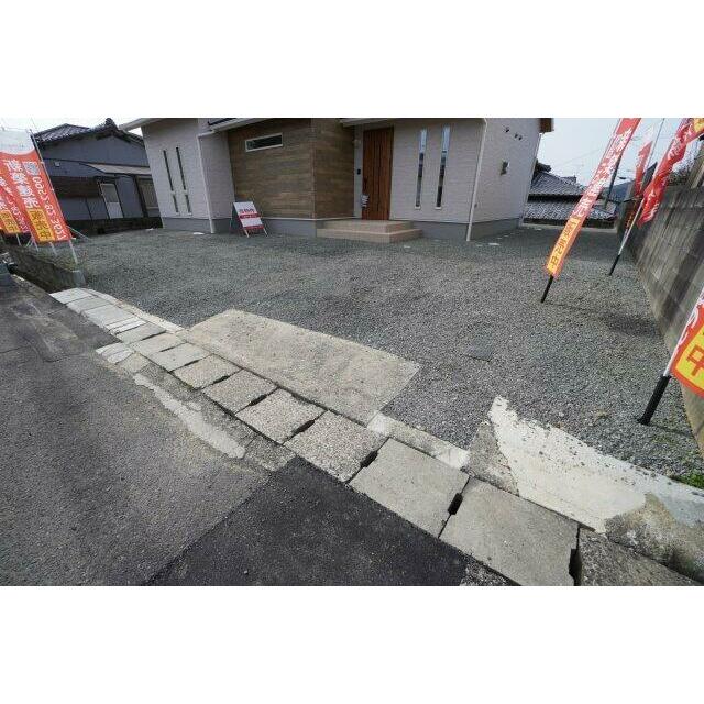 車4台駐車可能！