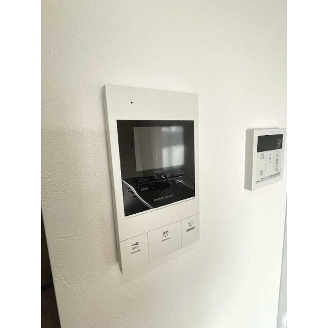 モニター付インターホン完備