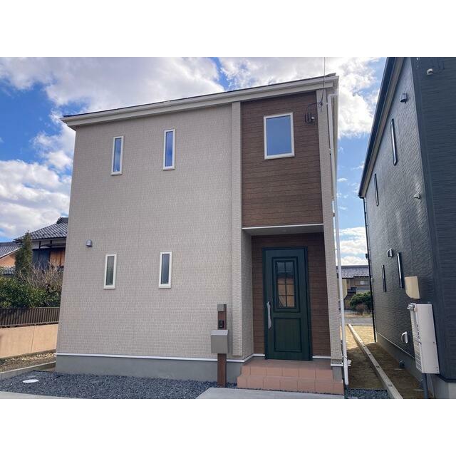 日を重ねるごとにこの佇まいに愛着が湧いてきそう（2号棟）
