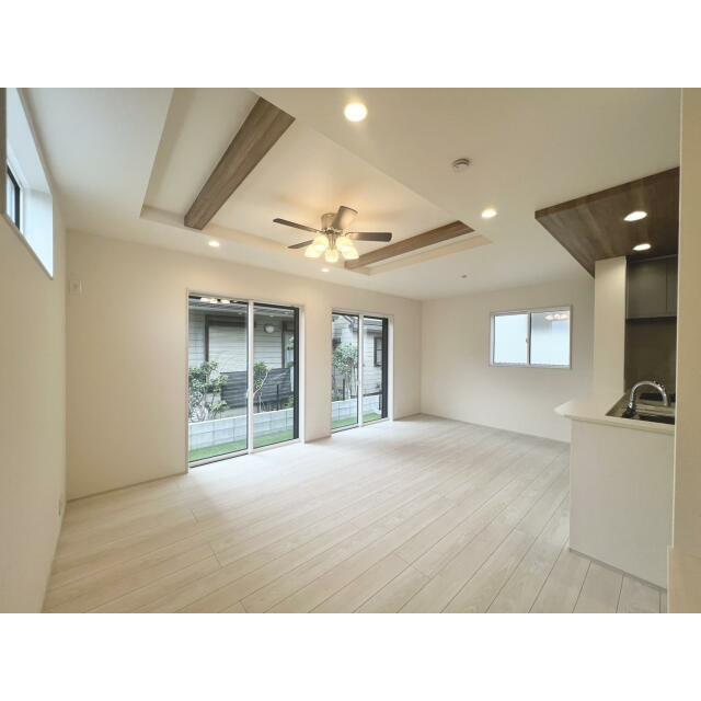 【2号棟】リビングダイニング