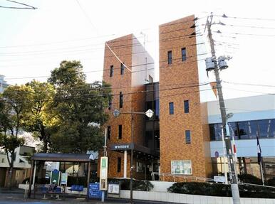 江戸川区立葛西図書館