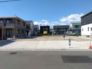 南向きの日当たりの良い土地