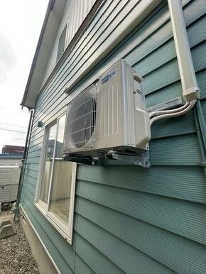 エアコン室外機