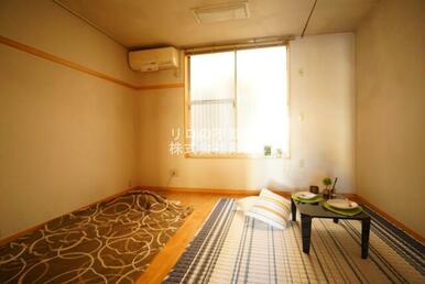 ※写真は配置イメージです。家具付きではございません。