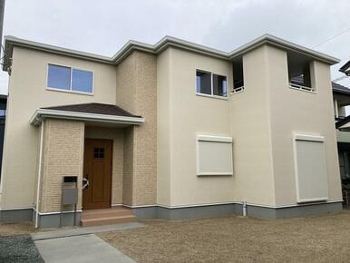 未来を鮮やかに彩る住まい（4号棟）