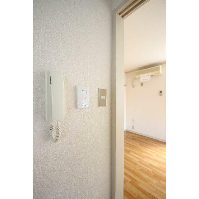 照明などのスイッチ関係のものはリビング脇にまとめてあります。