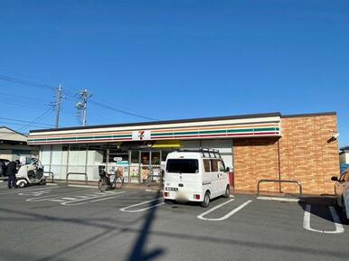 セブンイレブン草加北谷2丁目店：約255ｍ