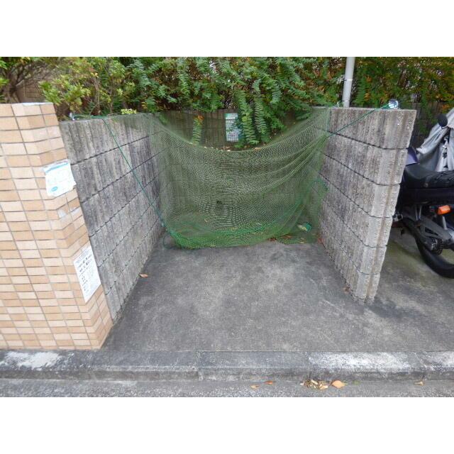 ★敷地内にゴミ置場あります★