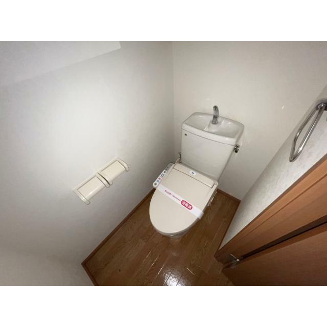 シャワー付トイレ