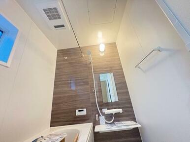 たまりがちな疲れやモヤモヤイライラはバスタイムですっきり洗い流して（1号棟）