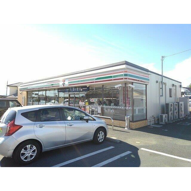 セブンイレブン外神店まで240m