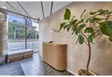 情報提供会社