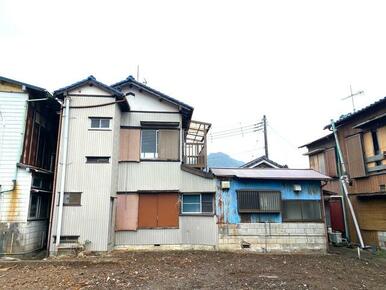 永住や週末遊び用にピッタリの住居付き物件