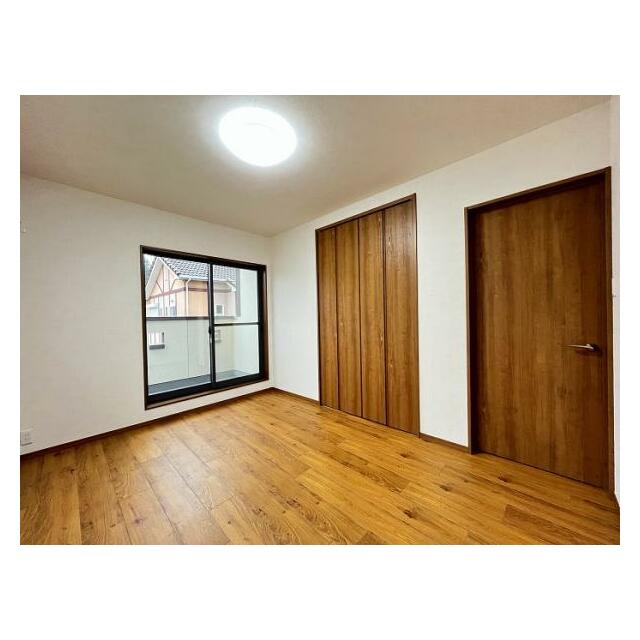 「2階北洋室」こちらのお部屋にもバルコニーがございます。