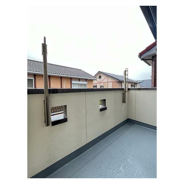 「バルコニー」2か所ございます。