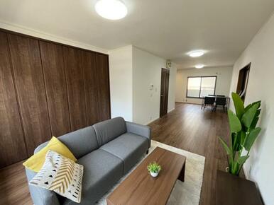 リビング家具付きです。2