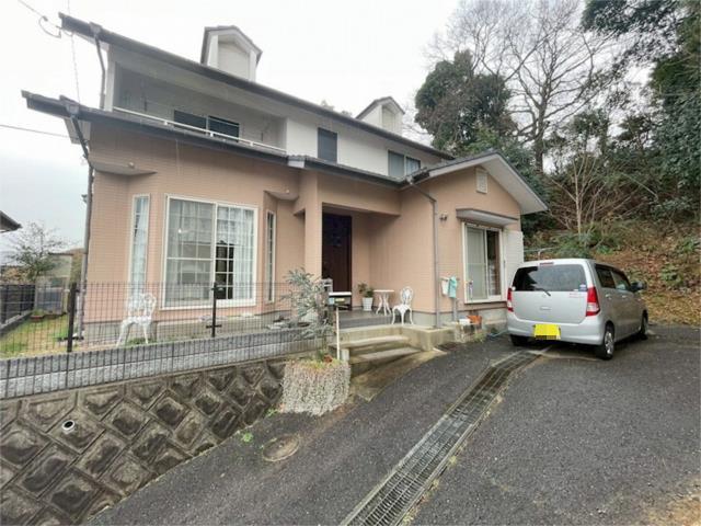 物件画像 北九州市八幡西区 浅川台３丁目 (折尾駅) 2階建 5LDK