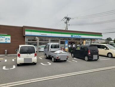 ファミリーマート　菊池花房台店