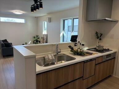 友人や家族でワイワイしながらお料理するのって楽しい！