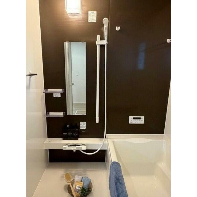 ゆったりくつろげる浴室で、心ほぐれる至福の時間