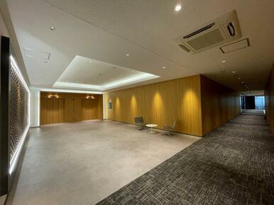 3F・4Fエレベーターホール