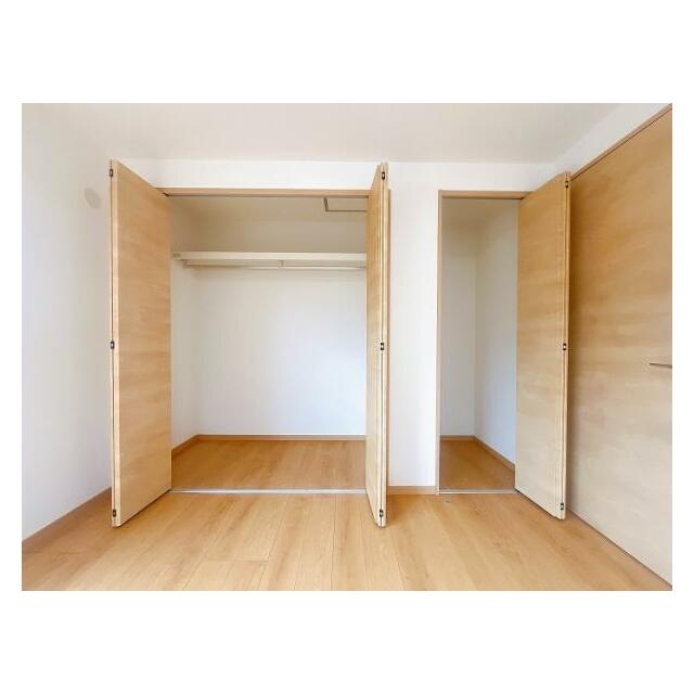 洋室5クローゼット