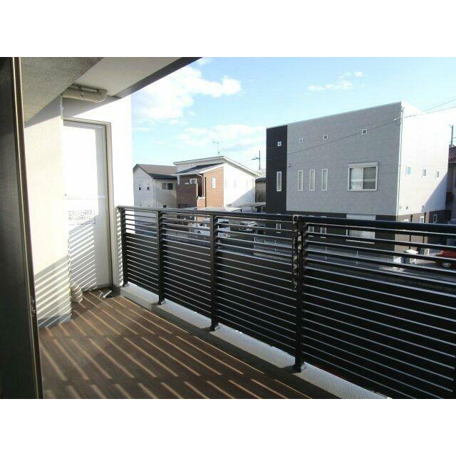 ワイドスパン南面バルコニー