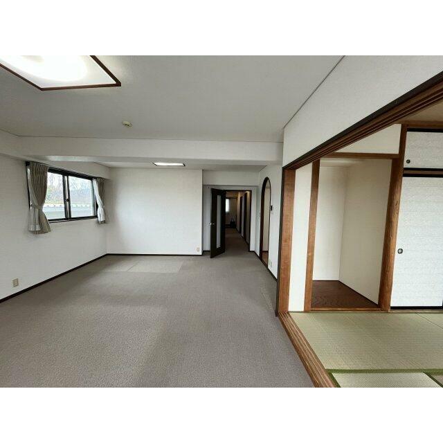 ゆったりとした居間です