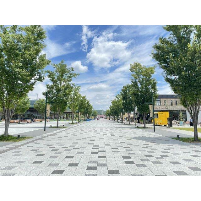 安満遺跡公園　徒歩9分(約600ｍ）