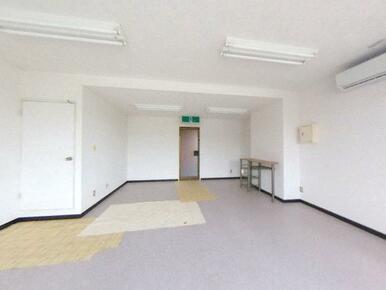 事務所17帖※以前募集時撮影